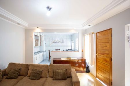 Casa para alugar com 80m², 2 quartos e sem vagaSala
