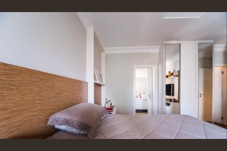Apartamento à venda com 220m², 4 quartos e 4 vagasFoto 01