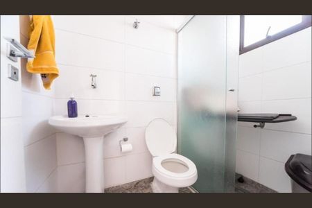 Apartamento à venda com 220m², 4 quartos e 4 vagasFoto 01