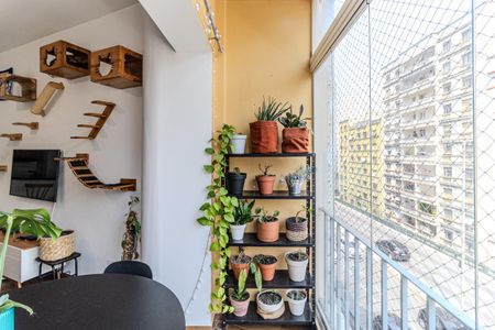 Apartamento à venda com 100m², 3 quartos e sem vagaVaranda