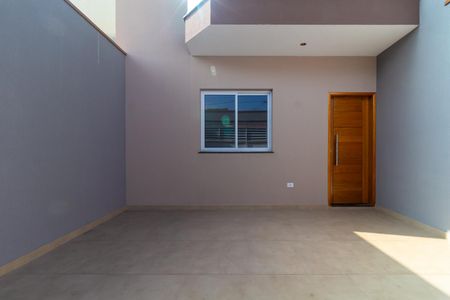 Casa à venda com 87m², 2 quartos e 2 vagas Casa à venda com 87m², 2 quartos e 2 vagasGaragem