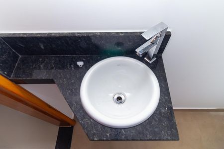 Casa à venda com 87m², 2 quartos e 2 vagas Casa à venda com 87m², 2 quartos e 2 vagasBanheiro 3