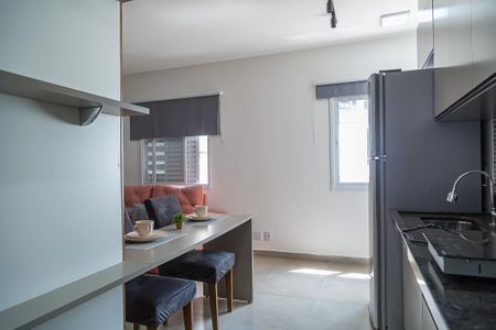 Studio para alugar com 32m², 1 quarto e sem vaga Studio para alugar com 32m², 1 quarto e sem vagaCozinha