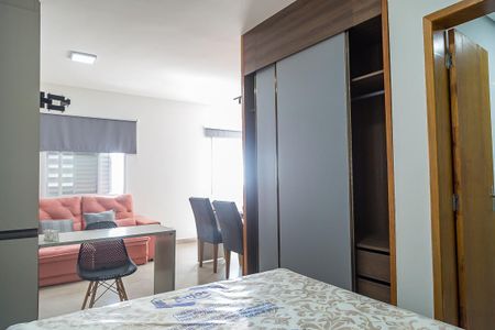 Studio para alugar com 32m², 1 quarto e sem vaga Studio para alugar com 32m², 1 quarto e sem vagaQuarto
