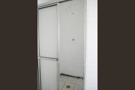 Casa para alugar com 180m², 3 quartos e 2 vagasBanheiro Social