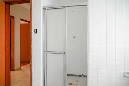 Casa para alugar com 180m², 3 quartos e 2 vagasBanheiro Social