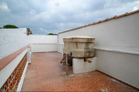 Casa para alugar com 180m², 3 quartos e 2 vagasQuintal 2