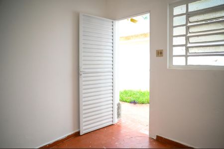 Casa para alugar com 180m², 3 quartos e 2 vagasDepósito