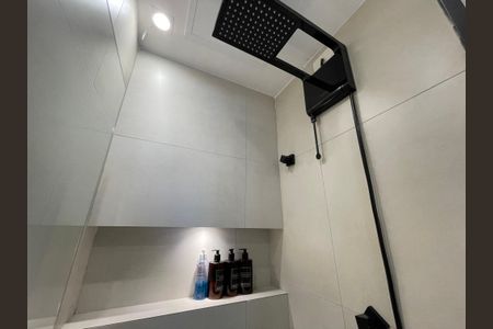 Apartamento à venda com 31m², 1 quarto e sem vagaBanheiro da Suíte