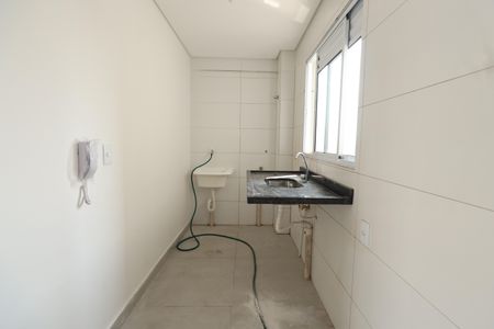 Apartamento para alugar com 45m², 2 quartos e sem vagaCozinha e Área de Serviço