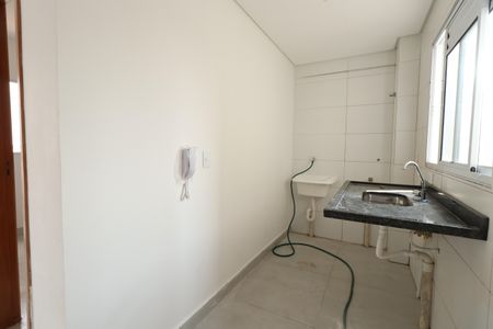 Apartamento para alugar com 45m², 2 quartos e sem vagaCozinha e Área de Serviço
