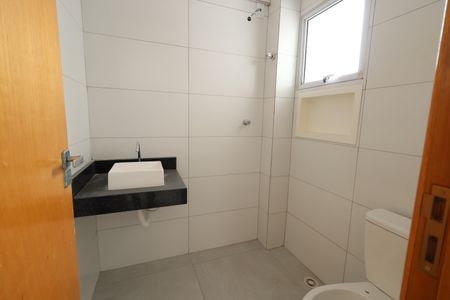Apartamento para alugar com 45m², 2 quartos e sem vagaBanheiro