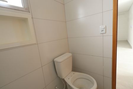 Apartamento para alugar com 45m², 2 quartos e sem vagaBanheiro