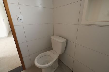 Apartamento para alugar com 45m², 2 quartos e sem vagaBanheiro