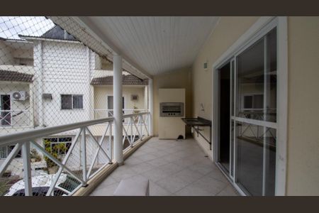 Casa de condomínio para alugar com 110m², 4 quartos e 1 vaga Casa de condomínio para alugar com 110m², 4 quartos e 1 vagaÁrea Comum - Churrasqueira