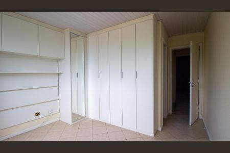Casa de condomínio para alugar com 110m², 4 quartos e 1 vaga Casa de condomínio para alugar com 110m², 4 quartos e 1 vagaSuíte 3