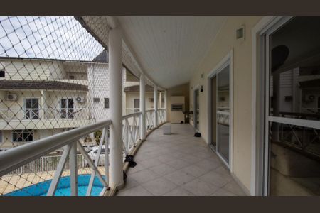 Casa de condomínio para alugar com 110m², 4 quartos e 1 vaga Casa de condomínio para alugar com 110m², 4 quartos e 1 vagaÁrea Comum - Salão de Festas