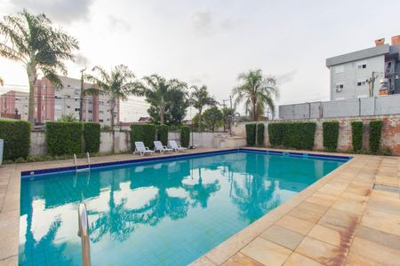 Apartamento à venda com 42m², 2 quartos e 1 vaga Apartamento à venda com 42m², 2 quartos e 1 vagaÁrea comum - Piscina