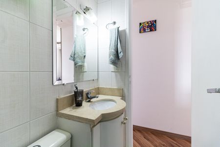Apartamento à venda com 61m², 3 quartos e 2 vagasBanheiro Social