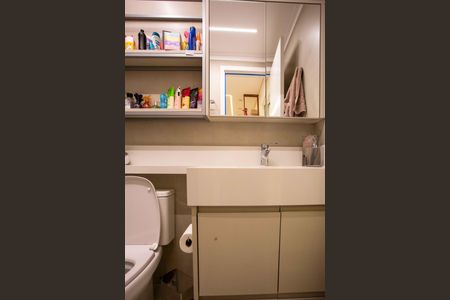 Apartamento à venda com 130m², 3 quartos e 3 vagasBanheiro da Suíte 3