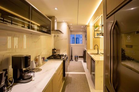 Apartamento à venda com 130m², 3 quartos e 3 vagasCozinha