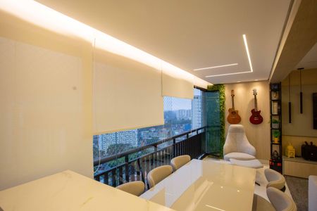 Apartamento à venda com 130m², 3 quartos e 3 vagasVaranda gourmet