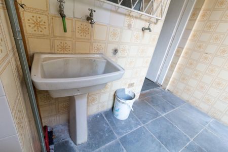 Casa à venda com 135m², 3 quartos e 1 vaga Casa à venda com 135m², 3 quartos e 1 vagaÁrea de Serviço