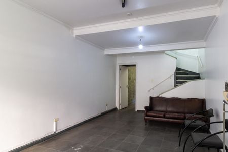 Casa à venda com 135m², 3 quartos e 1 vaga Casa à venda com 135m², 3 quartos e 1 vagaSala