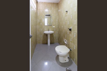 Casa à venda com 135m², 3 quartos e 1 vaga Casa à venda com 135m², 3 quartos e 1 vagaBanheiro