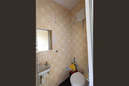 Casa à venda com 135m², 3 quartos e 1 vaga Casa à venda com 135m², 3 quartos e 1 vagaBanheiro de Serviço