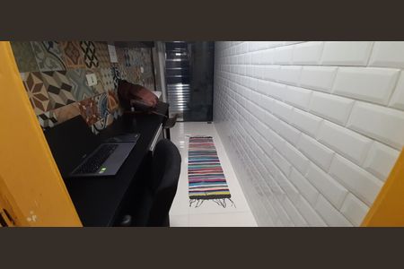 Casa à venda com 178m², 3 quartos e 2 vagasEscritório