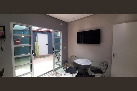 Casa à venda com 178m², 3 quartos e 2 vagasÁrea comum