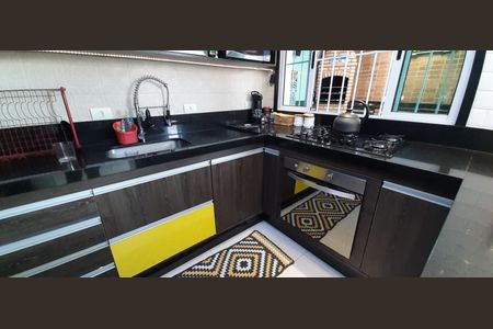 Casa à venda com 178m², 3 quartos e 2 vagasCozinha