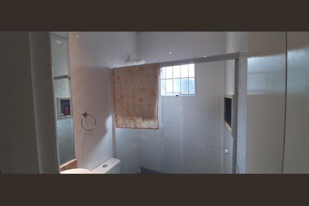 Casa à venda com 178m², 3 quartos e 2 vagasBanheiro da Suíte