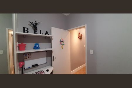 Casa à venda com 178m², 3 quartos e 2 vagasQuarto 3