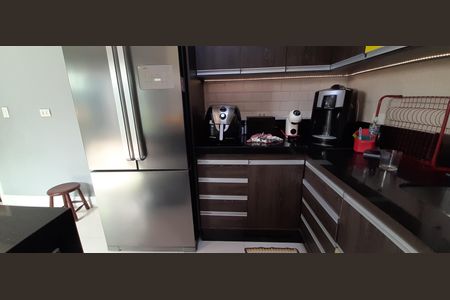 Casa à venda com 178m², 3 quartos e 2 vagasCozinha