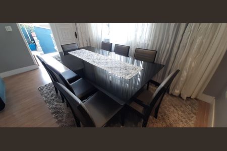 Casa à venda com 178m², 3 quartos e 2 vagasSala de Jantar