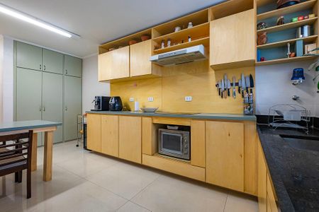 Apartamento para alugar com 96m², 3 quartos e 1 vaga Apartamento para alugar com 96m², 3 quartos e 1 vagaCozinha