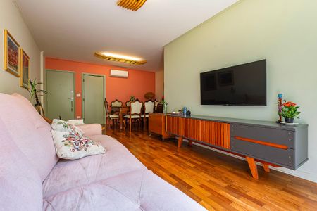 Apartamento para alugar com 96m², 3 quartos e 1 vaga Apartamento para alugar com 96m², 3 quartos e 1 vagaSala