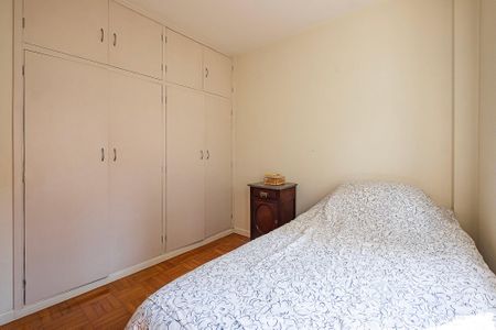 Apartamento para alugar com 96m², 3 quartos e 1 vaga Apartamento para alugar com 96m², 3 quartos e 1 vagaQuarto 2