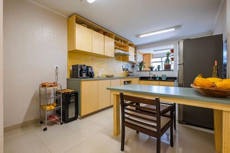 Apartamento para alugar com 96m², 3 quartos e 1 vaga Apartamento para alugar com 96m², 3 quartos e 1 vagaCozinha