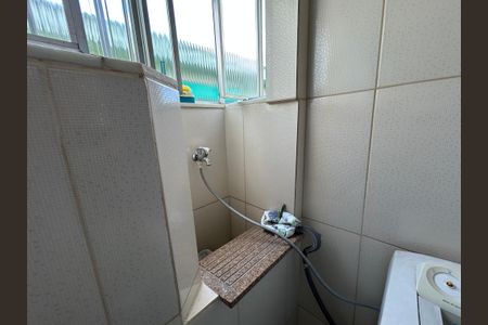 Apartamento para alugar com 65m², 2 quartos e sem vagaÁrea de Serviço