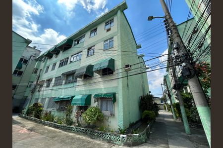 Apartamento para alugar com 65m², 2 quartos e sem vagaFachada