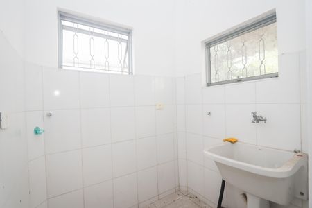 Casa à venda com 500m², 2 quartos e 4 vagas Casa à venda com 500m², 2 quartos e 4 vagasLavanderia