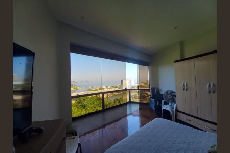 Casa à venda com 540m², 4 quartos e 4 vagas