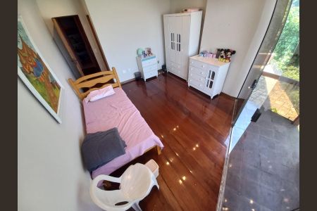 Casa à venda com 540m², 4 quartos e 4 vagas