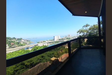 Casa à venda com 540m², 4 quartos e 4 vagas