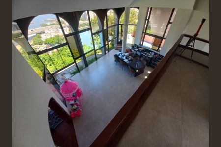 Casa à venda com 540m², 4 quartos e 4 vagas