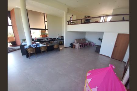 Casa à venda com 540m², 4 quartos e 4 vagas