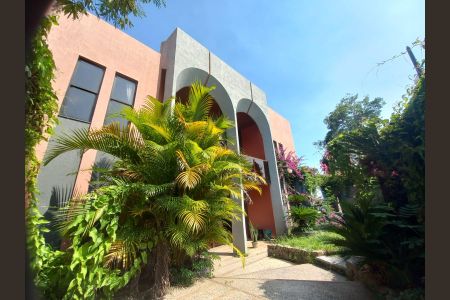 Casa à venda com 540m², 4 quartos e 4 vagas